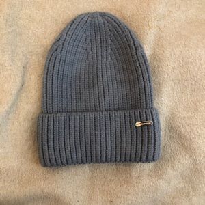 Steve Madden Beanie